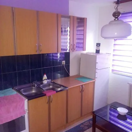 Apartamento Pandurevic *